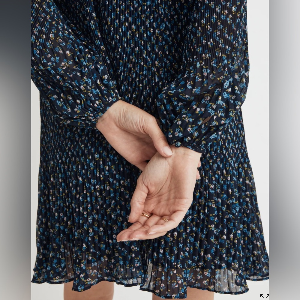Madewell Crinkle Georgette Mini Dress in Floral